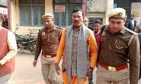 किशोरी से दुष्कर्म मामले में दोषी भाजपा विधायक रामदुलार गोंड को आज सुनाई जाएगी सजा, सुरक्षा के कड़े इंतजाम किशोरी से दुष्कर्म मामले में दोषी भाजपा विधायक रामदुलार गोंड को आज सुनाई जाएगी सजा, सुरक्षा के कड़े इंतजाम