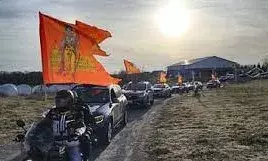 राम मंदिर के उद्घाटन से पहले अमेरिका में हिंदुओं ने निकाली कार रैली, महीने भर चलेगा उत्सव राम मंदिर के उद्घाटन से पहले अमेरिका में हिंदुओं ने निकाली कार रैली, महीने भर चलेगा उत्सव