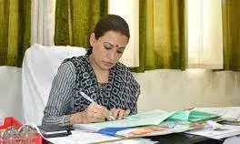 बाल संरक्षण गृह की नाबालिग से दुष्कर्म मामले में अनुसेवक निलंबित, जांच के लिए समिति गठित बाल संरक्षण गृह की नाबालिग से दुष्कर्म मामले में अनुसेवक निलंबित, जांच के लिए समिति गठित