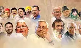 मोदी से मुकाबले के लिए I.N.D.I गठबंधन को सारथी की जरूरत, कांग्रेस के रवैये पर शिवसेना ने दी ये नसीहत