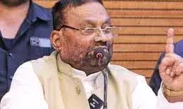 हिंदू एक धोखा है: स्वामी प्रसाद मौर्य के फिर बिगड़े बोल, RSS प्रमुख और पीएम मोदी का भी किया जिक्र हिंदू एक धोखा है: स्वामी प्रसाद मौर्य के फिर बिगड़े बोल, RSS प्रमुख और पीएम मोदी का भी किया जिक्र