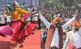 समाज की एकजुटता और विकास का लिया संकल्प, गुर्जरी नृत्य की धूम, ढोल-नगाड़ों पर खूब झूमें लोग समाज की एकजुटता और विकास का लिया संकल्प, गुर्जरी नृत्य की धूम, ढोल-नगाड़ों पर खूब झूमें लोग