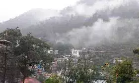 पहाड़ से मैदान तक खिली हल्की धूप, ठंडी हवाओं ने किया परेशान, 31 के बाद बर्फबारी के आसार