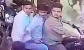 आईआईटी बीएचयू की छात्रा से सामूहिक दुष्कर्म के तीन आरोपी गिरफ्तार, बंदूक दिखाकर उतरवाए थे कपड़े आईआईटी बीएचयू की छात्रा से सामूहिक दुष्कर्म के तीन आरोपी गिरफ्तार, बंदूक दिखाकर उतरवाए थे कपड़े