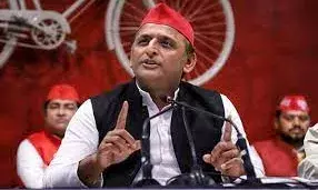 सदन में मारपीट पर गरमाई सियासत, बसपा के तीखे तेवर, अखिलेश यादव बोले-हार नजदीक देख हताशा में भाजपा