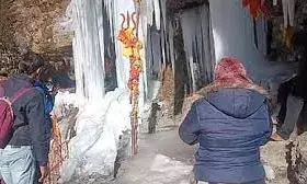 नीती घाटी में बढ़ रही रौनक, बाबा बर्फानी के दर्शन को बड़ी संख्या में टिम्मरसैंण पहुंच रहे भक्त