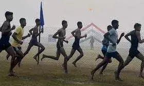 अग्निवीर भर्ती में 904 अभ्यर्थियों ने लगाई दौड़, 12 जिले के युवाओं ने लिया हिस्सा अग्निवीर भर्ती में 904 अभ्यर्थियों ने लगाई दौड़, 12 जिले के युवाओं ने लिया हिस्सा