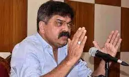 कर्नाटक के बाद महाराष्ट्र में भगवान पर राजनीति, शरद वाली NCP के नेता बोले- राम शाकाहारी नहीं... कर्नाटक के बाद महाराष्ट्र में भगवान पर राजनीति, शरद वाली NCP के नेता बोले- राम शाकाहारी नहीं...