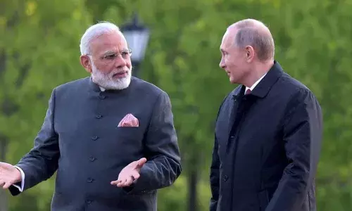 रूस द्वारा यूक्रेन में भारतीय हथियारों पर नाराजगी व्यक्त करने से तनाव बढ़ा; मोदी सरकार ने कड़ी प्रतिक्रिया जारी की रूस द्वारा यूक्रेन में भारतीय हथियारों पर नाराजगी व्यक्त करने से तनाव बढ़ा; मोदी सरकार ने कड़ी प्रतिक्रिया जारी की