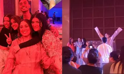 इरा-नुपुर शादी: पजामा पार्टी में लुंगी डांस पर कपल ने की शानदार परफॉर्मेंस, वीडियो आया सामने इरा-नुपुर शादी: पजामा पार्टी में लुंगी डांस पर कपल ने की शानदार परफॉर्मेंस, वीडियो आया सामने