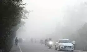 आज तीन डिग्री तक लुढ़केगा पारा, इन जिलों में छाया रहेगा घना कोहरा, बारिश के आसार भी आज तीन डिग्री तक लुढ़केगा पारा, इन जिलों में छाया रहेगा घना कोहरा, बारिश के आसार भी