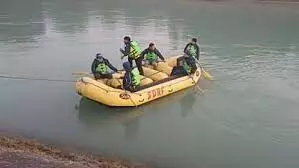 सड़क हादसे में लापता महिला वार्डन का शव मिला, चीला रेंज में नए वाहन के ट्रायल के दौरान हुआ था हादसा सड़क हादसे में लापता महिला वार्डन का शव मिला, चीला रेंज में नए वाहन के ट्रायल के दौरान हुआ था हादसा