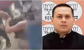 बंगाल में होते-होते रह गई पालघर जैसी घटना!: भीड़ ने साधुओं को निर्वस्त्र कर पीटा, BJP बोली- यहां हिंदू होना.. बंगाल में होते-होते रह गई पालघर जैसी घटना!: भीड़ ने साधुओं को निर्वस्त्र कर पीटा, BJP बोली- यहां हिंदू होना..