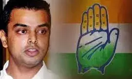 मिलिंद देवड़ा ने क्यों तोड़ा कांग्रेस से 55 साल पुराना रिश्ता? पार्टी ने खोया एक और युवा चेहरा