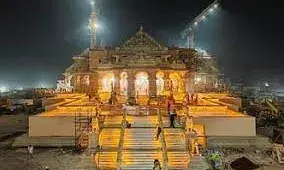 मूर्तियां गढ़ शिल्पियों के सपने हो रहे साकार...कठिन आचार-व्यवहार, संयम का पालन कर तैयार की प्रतिमा