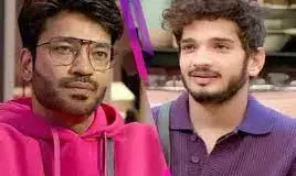 Big Boss 17: मुनव्वर फारुकी ने भयंकर लड़ाई में पकड़ा विक्की जैन का कॉलर Big Boss 17: मुनव्वर फारुकी ने भयंकर लड़ाई में पकड़ा विक्की जैन का कॉलर