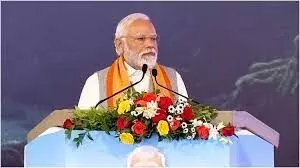 जनता को संबोधित करते हुए भावुक हुए पीएम मोदी, बोले- जिन्हें किसी ने पूछा नहीं, उन्हें मोदी ने पूजा जनता को संबोधित करते हुए भावुक हुए पीएम मोदी, बोले- जिन्हें किसी ने पूछा नहीं, उन्हें मोदी ने पूजा