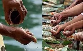 तेरहवीं की दावत खा रहा था युवक, ऐसे आई मौत...; देखने वाले भी रह गए सन्न तेरहवीं की दावत खा रहा था युवक, ऐसे आई मौत...; देखने वाले भी रह गए सन्न