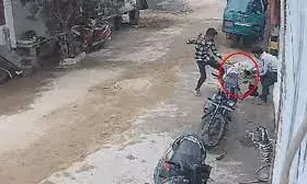 डेढ़ साल की बच्ची पर हमला, तीन जगह से टूटी हड्डी; बुरी तरह घायल... पुलिस कार्रवाई में देरी