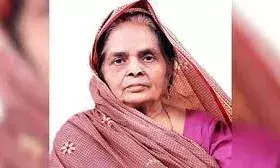 पंचतत्व में विलीन हुईं संकटमोचन मंदिर के महंत की मां सेवा देवी, 80 साल की उम्र में ली अंतिम सांस