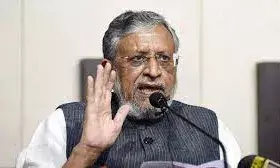 बिहार सरकार को कोई नहीं गिरा सकता बिहार में BJP-JDU के साथ आने की खबरों पर सुशील मोदी बिहार सरकार को कोई नहीं गिरा सकता बिहार में BJP-JDU के साथ आने की खबरों पर सुशील मोदी