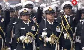 ‘‘मैं इसका नेतृत्व करने का अवसर पाकर खुद को भाग्यशाली महसूस कर रही हूं.  परेड से पहले कैप्टन संध्या ने ‘कहा ,संपूर्ण महिला टुकड़ी ने कर्तव्य पथ पर किया मार्च