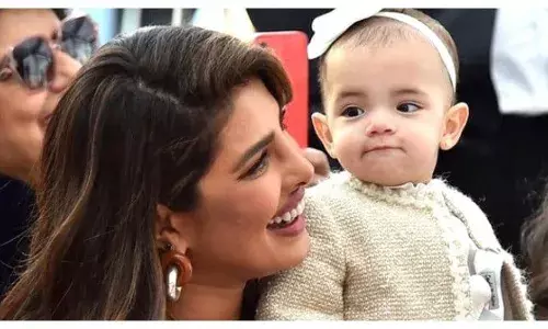 प्रियंका चोपड़ा ने नई तस्वीरों के साथ एक बार फिर फैंस का ध्यान खींचा, प्रियंका चोपड़ा ने नई तस्वीरों के साथ एक बार फिर फैंस का ध्यान खींचा,