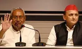 नीतीश कुमार इंडिया गठबंधन में रहते तो पीएम बन सकते थे, उधर जाकर क्या मिलेगा