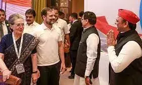 रणनीति के तहत अभी घोषित नहीं होंगी कांग्रेस-रालोद की सीटें; 15 सीटें पा सकती है कांग्रेस रणनीति के तहत अभी घोषित नहीं होंगी कांग्रेस-रालोद की सीटें; 15 सीटें पा सकती है कांग्रेस