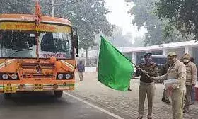 रामपुर से अयोध्या के लिए रोडवेज सेवा बंद, भक्तों की संख्या ज्यादा होने की वजह से संचालन रोका रामपुर से अयोध्या के लिए रोडवेज सेवा बंद, भक्तों की संख्या ज्यादा होने की वजह से संचालन रोका