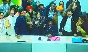 भाजपा चंडीगढ़ मेयर का चुनाव जीत गई , आगे क्या करेगा INDIA गठबंधन?