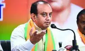 पंडित नेहरू जीरो वोट पाकर प्रधानमंत्री बने थे खरगे के बयान पर भड़के भाजपा सांसद पंडित नेहरू जीरो वोट पाकर प्रधानमंत्री बने थे खरगे के बयान पर भड़के भाजपा सांसद