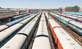 मनकापुर-अयोध्या धाम रेल दोहरीकरण में आएगी तेजी, ट्रेनों में लगेंगे वंदेभारत जैसे कोच