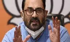 केरल में जल्द ढहेगा वामपंथ-कांग्रेस का किला, खिलेगा कमल- केंद्रीय मंत्री राजीव चंद्रशेखर का दावा केरल में जल्द ढहेगा वामपंथ-कांग्रेस का किला, खिलेगा कमल- केंद्रीय मंत्री राजीव चंद्रशेखर का दावा