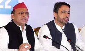 क्या NDA में शामिल होंगे जयंत? सियासी गलियारों में चर्चा हुई तेज, वेस्ट यूपी की इस सीट पर फंसा पेंच क्या NDA में शामिल होंगे जयंत? सियासी गलियारों में चर्चा हुई तेज, वेस्ट यूपी की इस सीट पर फंसा पेंच