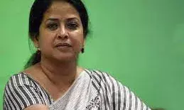 प्रणब मुखर्जी की बेटी ने कांग्रेस पर फिर साधा निशाना गांधी-नेहरू परिवार ने मेरे पिता को दान में.., प्रणब मुखर्जी की बेटी ने कांग्रेस पर फिर साधा निशाना गांधी-नेहरू परिवार ने मेरे पिता को दान में..,