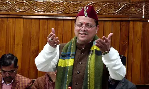 ठहाकों से गूंजा सदन: मुस्कुराते सीएम धामी ने दिया जवाब , जब द्वापर को बाबर समझा...बसपा विधायक को हुई गफलत