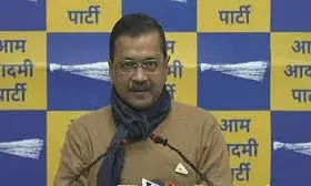 दिल्ली सरकार ने ठुकराया केंद्र का प्रस्ताव, बवाना स्टेडियम नहीं बनेगी अस्थाई जेल दिल्ली सरकार ने ठुकराया केंद्र का प्रस्ताव, बवाना स्टेडियम नहीं बनेगी अस्थाई जेल