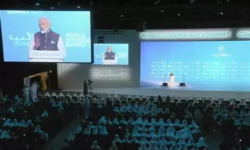 Dubai:वर्ल्ड गवर्नमेंट्स समिट में बोले PM मोदी लोगों की जिंदगी में सरकार का दखल कम से कम हो...वर्ल्ड गवर्नमेंट्स समिट में बोले PM मोदी Dubai:वर्ल्ड गवर्नमेंट्स समिट में बोले PM मोदी लोगों की जिंदगी में सरकार का दखल कम से कम हो...वर्ल्ड गवर्नमेंट्स समिट में बोले PM मोदी