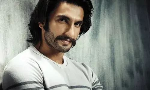 Ranveer Singh:  रणवीर सिंह मचाएंगे बॉक्स ऑफिस पर धमाल शक्तिमान बन, जानें कब शुरू होगी इस फिल्म की शूटिंग Ranveer Singh:  रणवीर सिंह मचाएंगे बॉक्स ऑफिस पर धमाल शक्तिमान बन, जानें कब शुरू होगी इस फिल्म की शूटिंग