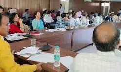 प्रदेश के सात आयुर्वेद चिकित्सालयों को पीपीपी मोड से चलाने की तैयारी, ऑनलाइन टेंडर प्रक्रिया शुरु