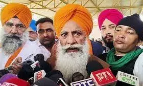 Farmers Protest: सरकार का प्रस्ताव किसानों ने क्यों ठुकराया, केंद्र के सुझाव में क्या-क्या था? जानें अगला कदम Farmers Protest: सरकार का प्रस्ताव किसानों ने क्यों ठुकराया, केंद्र के सुझाव में क्या-क्या था? जानें अगला कदम