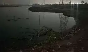 यमुना में नहाने गए चार छात्र डूबे, तीन के शव बरामद; स्कूल जाने की बात कहकर निकले थे