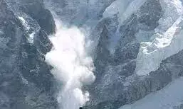 डीजीआरई ने जारी की उत्तरकाशी समेत पांच जिलों में हिमस्खलन की चेतावनी, आज ऐसा रहेगा मौसम डीजीआरई ने जारी की उत्तरकाशी समेत पांच जिलों में हिमस्खलन की चेतावनी, आज ऐसा रहेगा मौसम