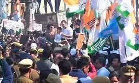 मुरादाबाद में राहुल-प्रियंका ने लोगों से की मुलाकात, यात्रा की जोरदार शुरुआत