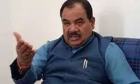 पूर्व मंत्री हरक सिंह रावत समेत पांच लोगों को ईडी का समन, पूछताछ के लिए बुलाया पूर्व मंत्री हरक सिंह रावत समेत पांच लोगों को ईडी का समन, पूछताछ के लिए बुलाया