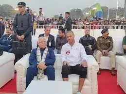 गुरुग्राम मैराथन 2024 का आगाज, CM मनोहर लाल और क्रिकेटर शिखर धवन ने दिखाई हरी झंडी गुरुग्राम मैराथन 2024 का आगाज, CM मनोहर लाल और क्रिकेटर शिखर धवन ने दिखाई हरी झंडी