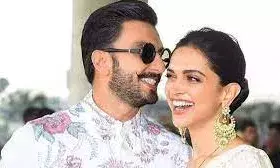 मां बनने वाली हैं दीपिका पादुकोण, बधाई देने वालों में सबसे आगे रहीं यह अभिनेत्री मां बनने वाली हैं दीपिका पादुकोण, बधाई देने वालों में सबसे आगे रहीं यह अभिनेत्री