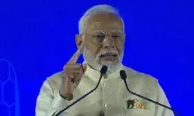 संदेशखाली को लेकर पीएम मोदी ने ममता सरकार पर साधा निशाना, तृणमूल कांग्रेस ने किया पलटवार संदेशखाली को लेकर पीएम मोदी ने ममता सरकार पर साधा निशाना, तृणमूल कांग्रेस ने किया पलटवार