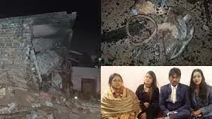 पटाखों से बेकाबू हुई आग, सिलिंडर फटने से दहला इलाका और सबकुछ तहस-नहस हो गया पटाखों से बेकाबू हुई आग, सिलिंडर फटने से दहला इलाका और सबकुछ तहस-नहस हो गया